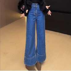 批发实拍实价高腰直筒<b class='q'>牛仔裤</b>