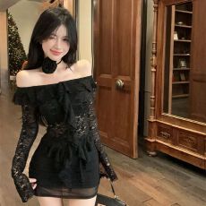 批发法式挂脖立体花朵<b class='q'>不规则</b>荷叶边一字肩喇叭袖蕾丝上衣修身秋季新款