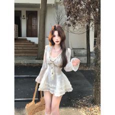 批发Mejiu蜜九 枫林漫卷秋季法式纯欲辣妹风织带拼接设计感A字<b class='q'>连衣裙</b>