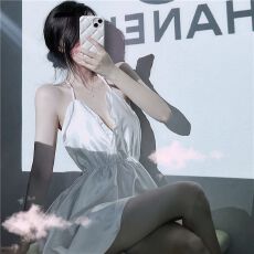 批发气质小众露背睡裙女夏2025年新款冰丝挂脖绑带木耳边吊带连衣睡裙
