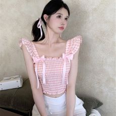 批发蝴蝶结粉色格子小飞袖方领<b class='q'>衬衫</b>女夏季甜美温柔<b class='q'>衬衣</b>修身短款bm上衣