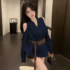 批发不规则露肩<b class='q'>衬衫</b>女设计感小众秋季纯欲v领收腰上衣巨好看绝美<b class='q'>衬衣</b>