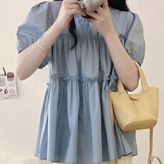 批发<b class='q'>韩版</b>夏季新款小众设计感褶皱圆领短袖<b class='q'>衬衫女</b>别致宽松小个子娃娃衫