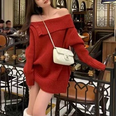 批发纯欲露肩毛衣女款2025春<b class='q'>秋</b>季新款高级感慵懒风宽松百搭一字肩上衣