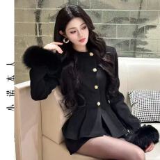 批发韩版简约轻奢毛呢套装冬季新款千金感收腰外套高腰包臀短<b class='q'>裙</b>两件套