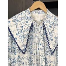 批发2026韩系轻奢春季氛围系带<b class='q'>长袖</b>上衣新款减龄印花娃娃领宽松<b class='q'>衬衫</b>女