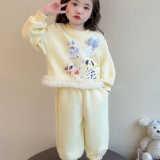 批发女童套装<b class='q'>春</b>秋2025秋装新款洋气卡通宝宝卫衣两件套时髦儿童中小童