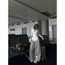批发美式高街长袖t恤女微透防晒罩衫韩版后背镂空修身显瘦白色上衣ins