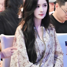 批发<b class='q'>杨幂</b><b class='q'>同款</b>新中式汉服国风开衫汉元素飞机袖外套加背心阔腿裤<b class='q'>套装</b>女