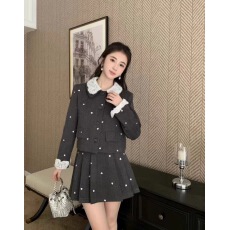 批发2025秋季新款<b class='q'>蕾丝</b>拼接蝴蝶结刺绣西装外套小个子百褶短裙两件套女