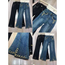 批发欧货<b class='q'>镶钻</b>直筒<b class='q'>牛仔裤</b>女秋新款大码梨形身材小个子弹力不规则微喇裤