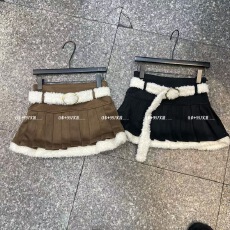 批发辣妹复古拼接毛毛<b class='q'>短裙</b>女秋季2025年新款小个子高腰a字百褶半身裙