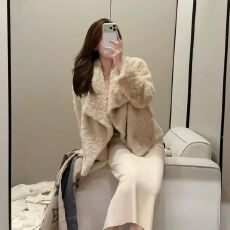 批发韩版气质<b class='q'>甜美</b>风宽松毛毛高级感百搭洋气减龄加厚保暖宽松上衣女