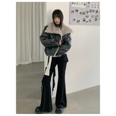 批发十三行新款美式设计感羊羔毛大翻领皮毛一体外套加棉保暖皮衣上衣
