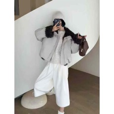 批发杨泡泡白色两穿皮毛一体羊羔毛派克服女<b class='q'>短款</b>2025冬装环保<b class='q'>皮草</b>外套