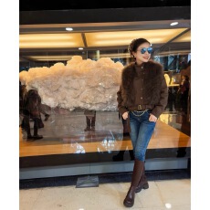 批发2025<b class='q'>冬</b>季新款时尚百搭韩系休闲宽松设计感马甲狐狸毛两件套羽绒服