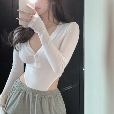 批发新款40支莫代尔260克人棉辣妹连体T恤衫纯欲紧身V领内搭上衣