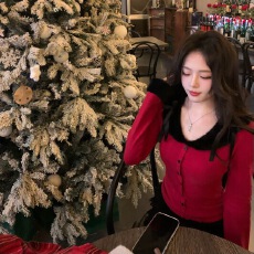 批发粉色毛领长袖针织开衫女秋冬季纯欲高级感内搭打底衫修身收腰<b class='q'>上衣</b>