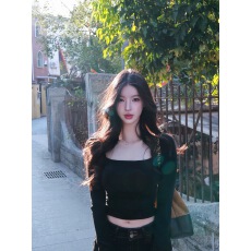 Fart Shop小漫秋曲 含胸垫方领T恤女秋冬收腰褶皱基础打底衫