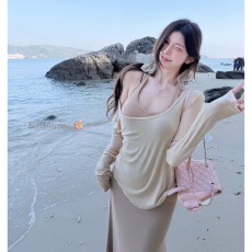 批发白水女 漂亮姐姐 天丝绵羊毛圆领T恤&挂脖露背<b class='q'>连衣裙</b>纯欲慵懒套组