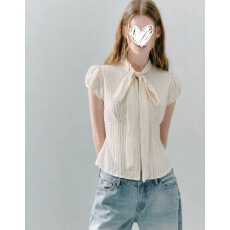 批发2026夏季新款高级感轻奢小众设计感小资上衣韩系白色<b class='q'>条纹</b>短袖<b class='q'>衬衫</b>