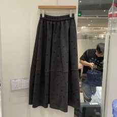 批发<b class='q'>韩国</b>东大门女装半身裙女秋季2025新款韩版松紧腰中长款显瘦半裙