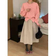 批发韩系氛围感<b class='q'>清新</b>点点松紧腰绒面半身裙女士冬季百搭显瘦A字长裙