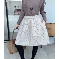 批发甜美小<b class='q'>清新</b>碎花减龄毛呢半身裙女冬季2025新款高腰显瘦A字短裙潮