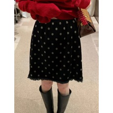 批发韩系加绒包臀女装秋冬蕾丝花边拼接丝绒松紧腰<b class='q'>百搭</b>波点短裙半身裙