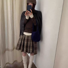 批发<b class='q'>大码</b>毛呢格子百褶裙女秋冬高腰a字半裙显瘦学院风格纹中裙半身裙