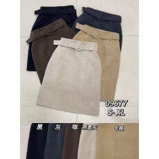 批发卡其色羊绒毛呢半身裙女2026秋<b class='q'>冬</b>穿搭后开叉直筒a字包臀五分中裙
