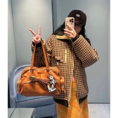 批发新<b class='q'>款</b><b class='q'>走</b><b class='q'>秀</b><b class='q'>款</b> 复古格纹仿羊羔毛内里摇粒绒夹克外套