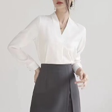 批发无领白衬衫女薄款工作服上衣春秋高级感气质雪纺v领职业长袖衬衣