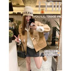 批发牛角扣麂皮绒羊羔毛外套女冬2025新款小个子皮毛一体短款加厚棉衣