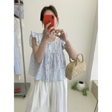 批发韩系花朵竖<b class='q'>条纹</b>飞飞袖小衫夏季甜美减龄可爱娃娃衫单排扣背心<b class='q'>衬衫</b>