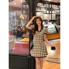 批发2026新款小个子<b class='q'>连衣裙</b>子女装夏季小众设计感短裙学院风格子公主裙