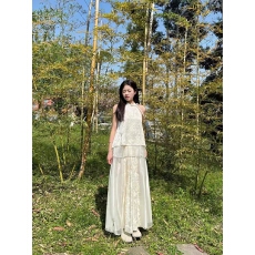 批发新品蝴蝶结设计小衫长裙高级感纯色挂脖领女装印花无袖A字裙套装