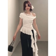 批发<b class='q'>韩版</b>纯欲不规则蕾丝一字肩短袖<b class='q'>T</b><b class='q'>恤</b>女显瘦上衣