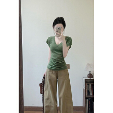 批发V领短袖<b class='q'>T</b><b class='q'>恤</b>女<b class='q'>夏季</b>休闲正肩上衣