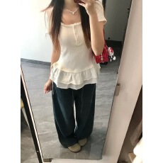 批发纯欲蕾丝花边下摆大U领正肩短袖<b class='q'>t</b><b class='q'>恤</b>女夏季设计感韩系修身收腰<b class='q'>上衣</b>