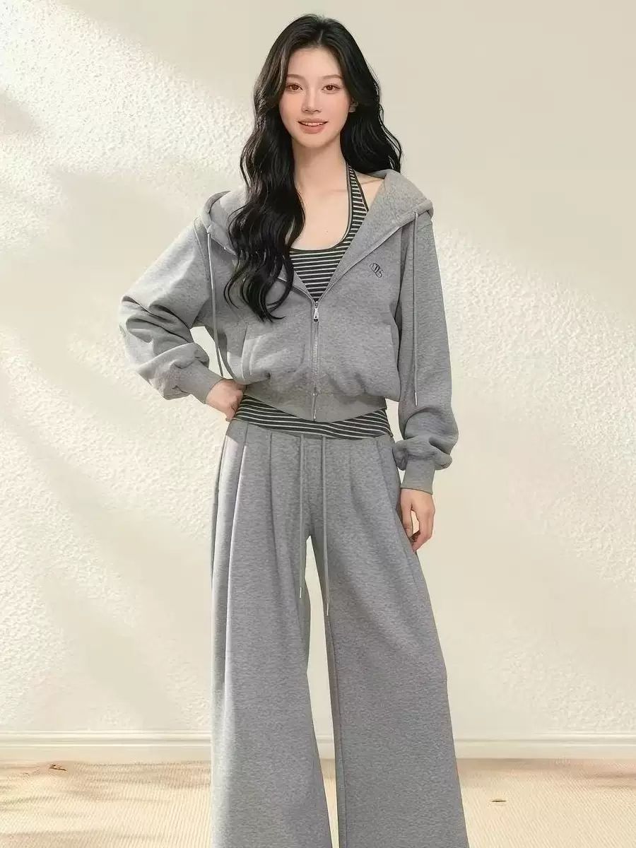 秋冬新款卫衣套装连帽抽绳开衫卫衣外套阔腿裤时尚三件套女 服裝批發女裝批發服飾貨源