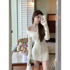批发韩国一字领露肩针织毛衣连衣裙秋冬小个子心机<b class='q'>夜店</b>OL小香风打底裙