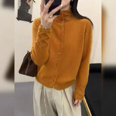 批发韩系纯色蕾丝花边长袖针织开衫女款<b class='q'>大码</b>时髦遮肉显瘦软糯毛衣上衣