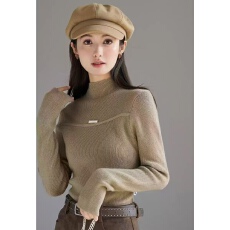 批发半高领<b class='q'>打底衫</b>女2025新款秋冬内搭高级感修身毛衣加绒加厚<b class='q'>针织</b>上衣