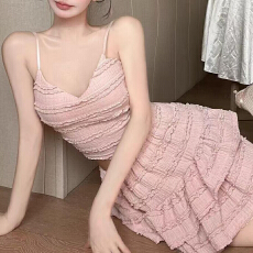 批发韩系夏季穿搭甜美<b class='q'>蕾丝</b>吊带背心性感荷叶边半身裙度假风两