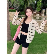 批发条纹开衫薄款女<b class='q'>针织衫</b>2026春夏新款冰丝上衣外套配吊带裙外搭<b class='q'>罩衫</b>