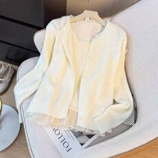 批发温柔风<b class='q'>甜美</b>镂空网纱拼接吊带背心女春秋款外搭防晒针织开衫套装