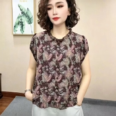 批发2026洋气夏季碎花衬衫时尚减龄女士上衣遮肚显瘦<b class='q'>短袖</b><b class='q'>雪纺衫</b>大码