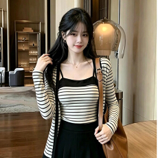 批发韩系辣妹风拼色条纹吊带开衫两件套女<b class='q'>秋</b>季修身显瘦内搭小外套上衣