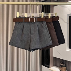 批发加厚配皮带高腰显瘦灰色毛呢a字短裤女秋季新款韩版百搭外穿靴裤